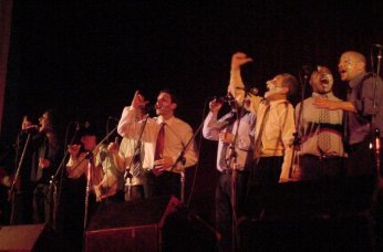 falta_y_resto_040903_06